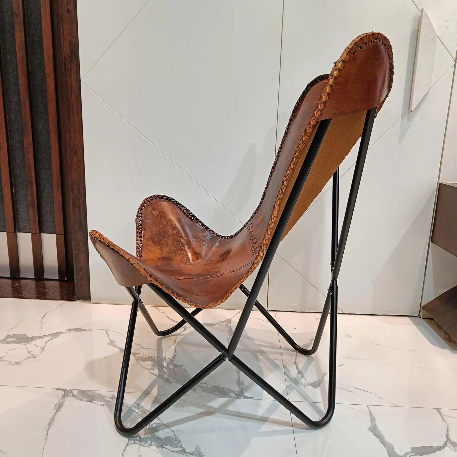 Vintage Leather Butterfly Chair: Handmade BKF Accent Lounge for Living Room, Patio & Outdoor Relaxation