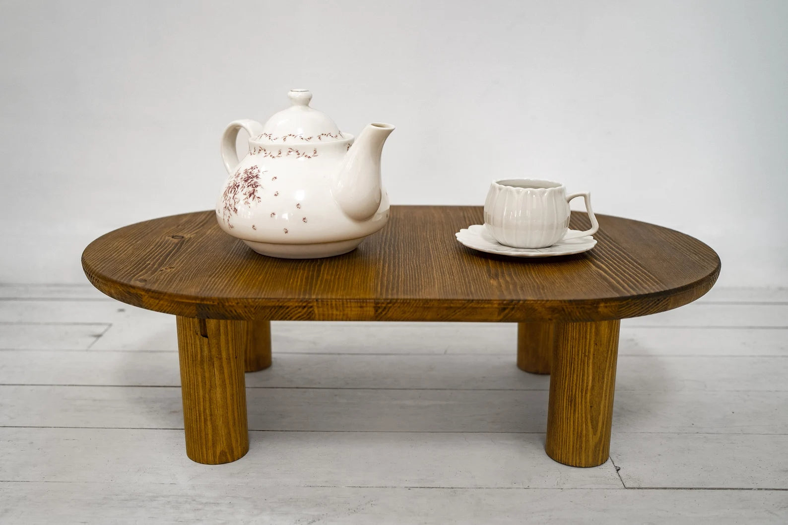 Oval Low Coffee Table, Walnut Wood Side Table with Wood Legs, Midcentury Modern Small Coffee Table Livingroom Furniture, Wooden Center Table